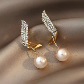 Pearl Grace Drops Earrings