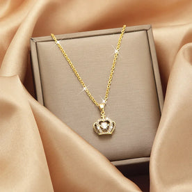 Smart Small Crown Necklace